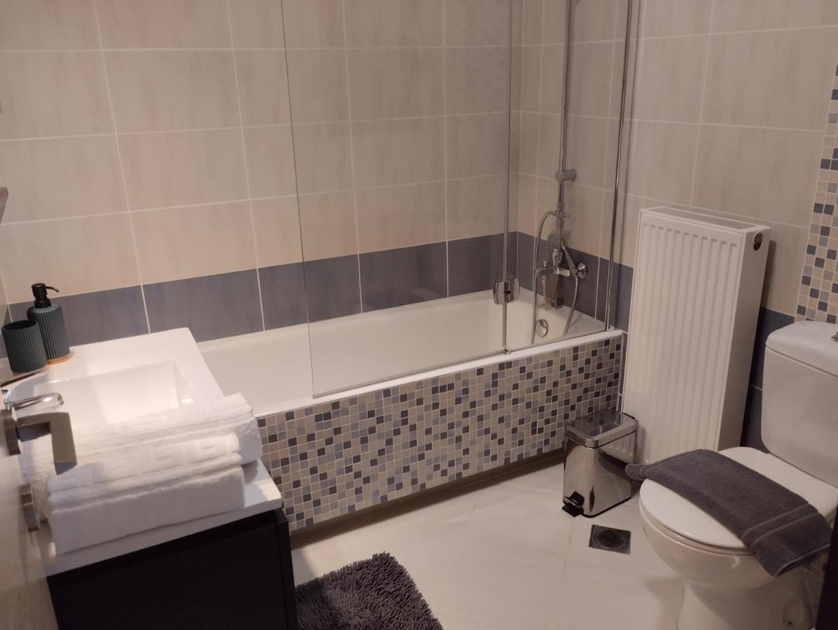 Zoe's Luxury - Private Parking Apartamento Chrissi Akti Chania